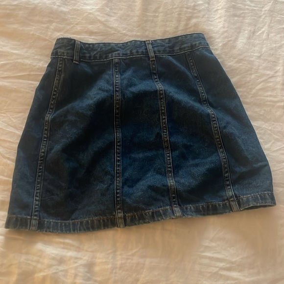 Jean Skirt - Picture 2 of 3